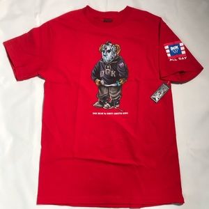 Dgk plug tee.